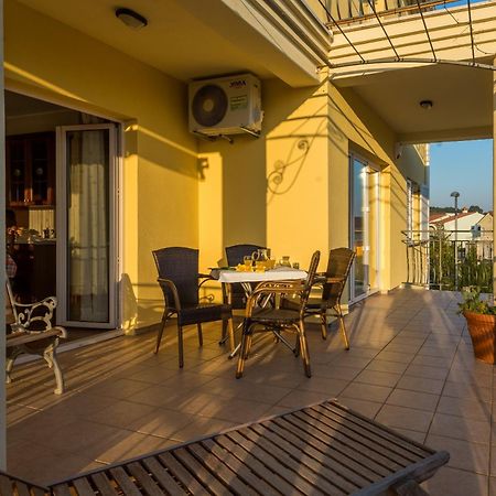 Apartment Majoran Pula Exterior foto